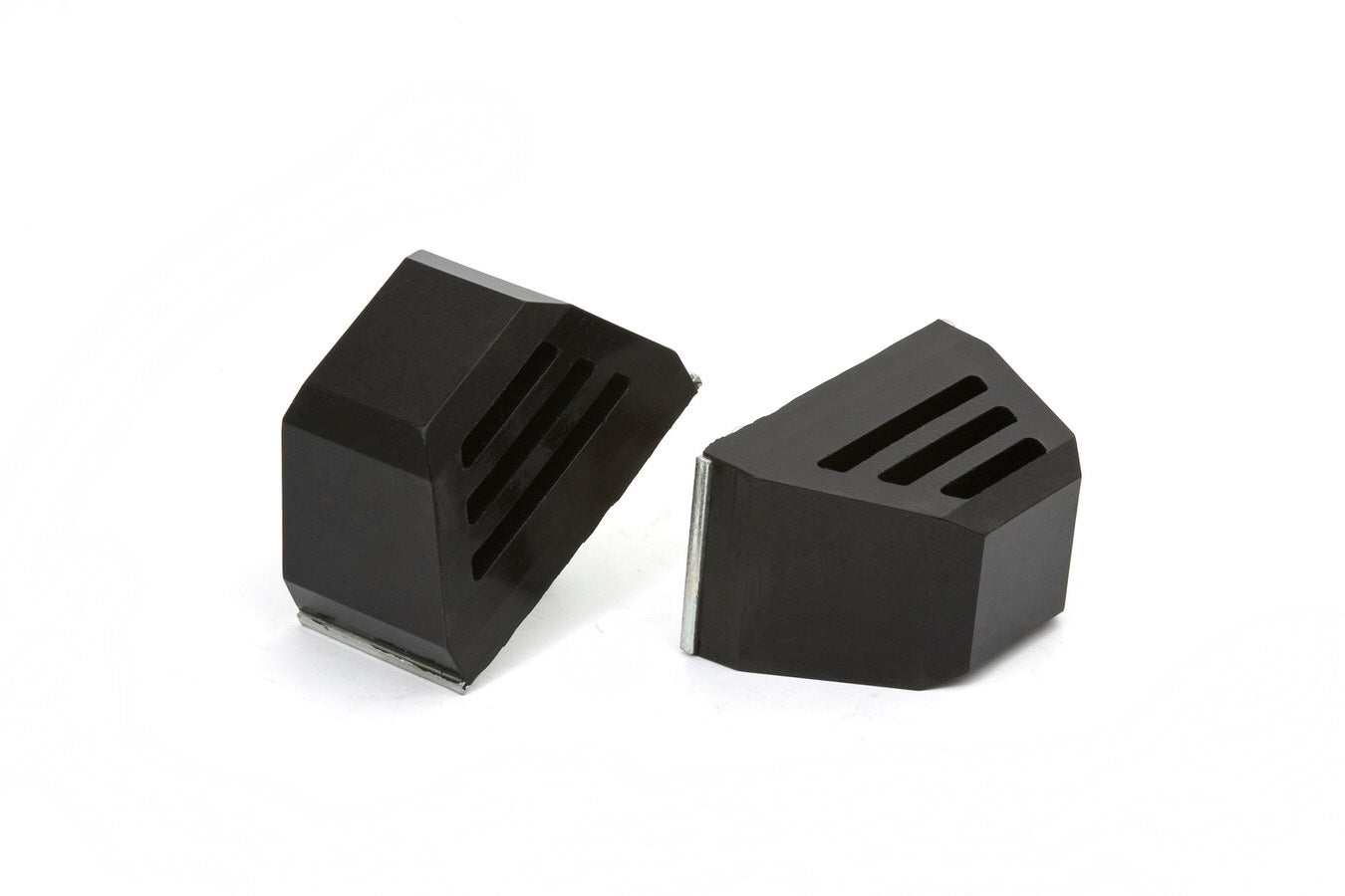 Daystar Products International Universal Bump Stop 3in T x 4.5 in L x 2.5in W MPN DASKU09014BK For Universal use