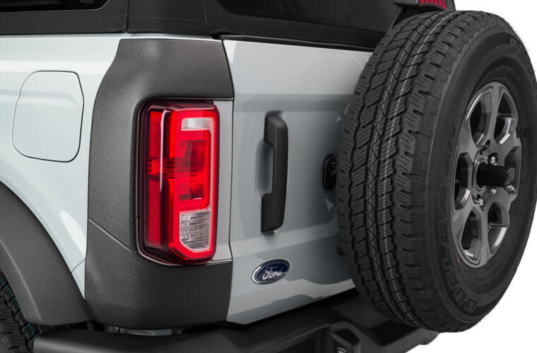 Bushwacker Trail Armor Rear Corner 21- Ford Bronco MPN BUS14124 For Ford Midsize SUV 2021