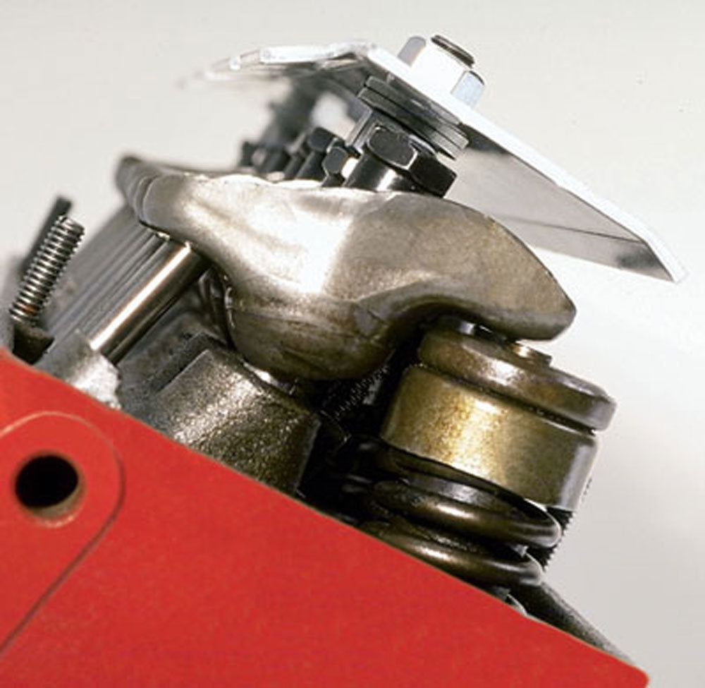 Moroso  Valve Train Oil Deflecto   MOR67700