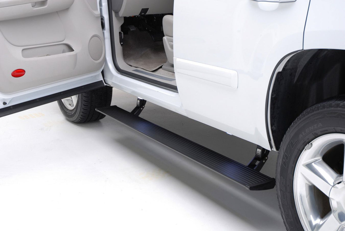 Amp Research   Power Step 20-   Ford Expedition  AMP76336-01A