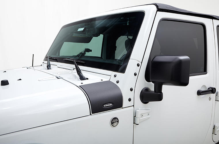 Bushwacker   18-   Jeep Wrangler JL Trail Armor Cowl Guard  BUS76129
