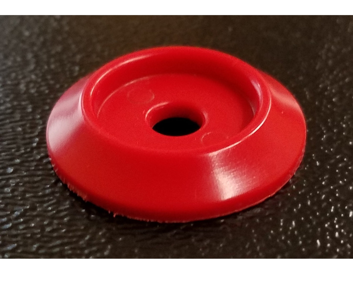 Dominator Race Products   Body Bolt Kit Red Hex Head  DOM1200-B-RD