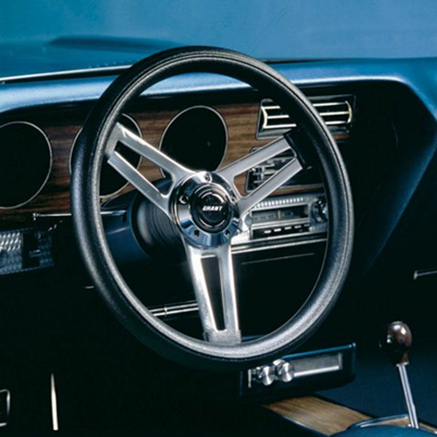 Grant   Classic Steering Wheel   GRT990