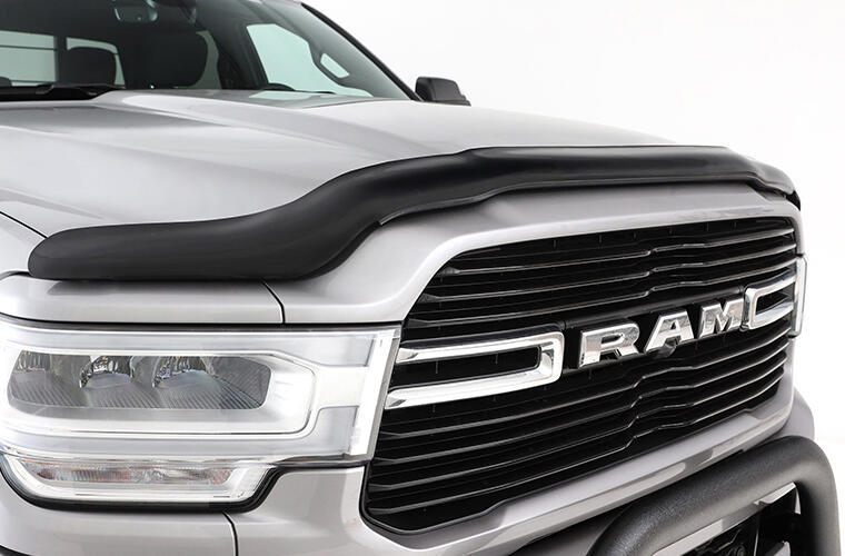 Ventshade 22- GM Silverado 1500 Hoodflector Hood Shield MPN VEN21881 For GM Fullsize Truck 2022-23